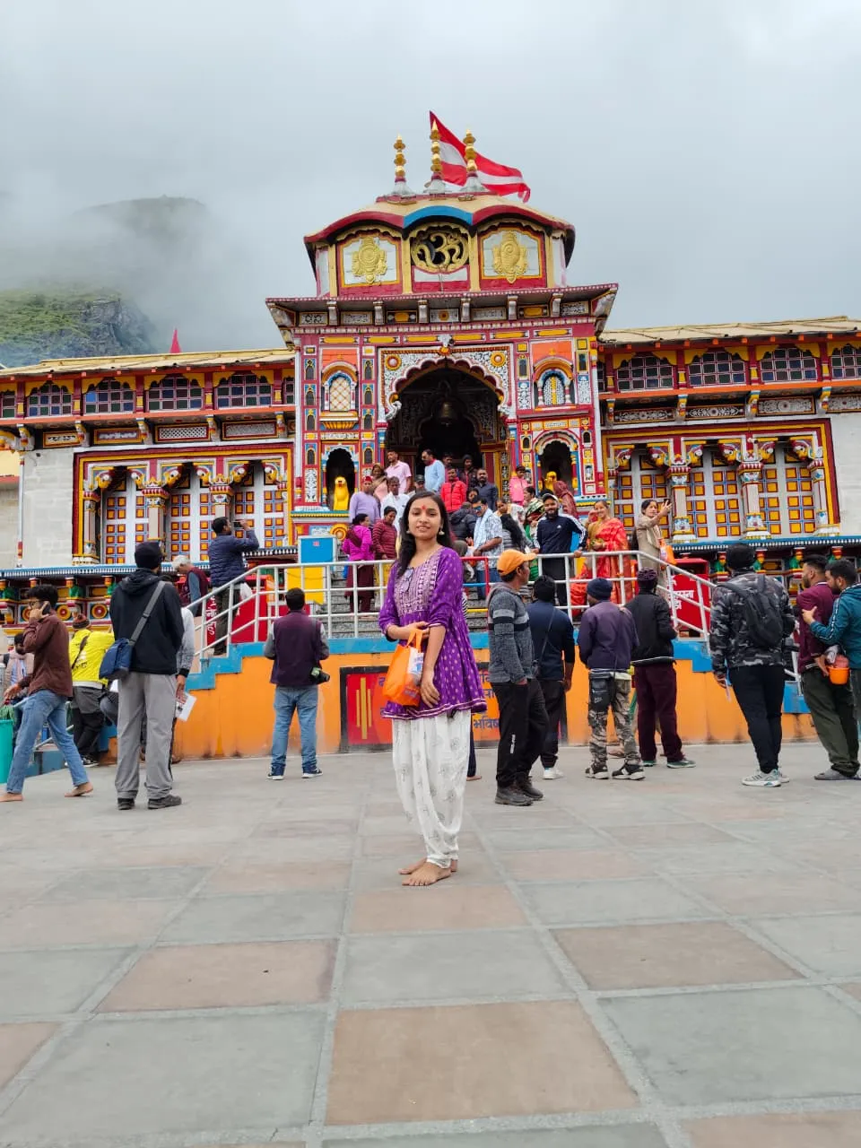 writter at badrinath temaple 