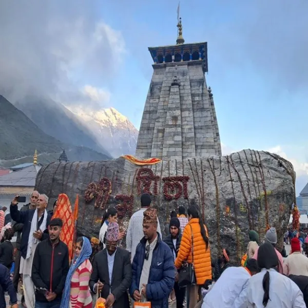 bhim shila kedarnath a giant rock behind the kedarnath temple