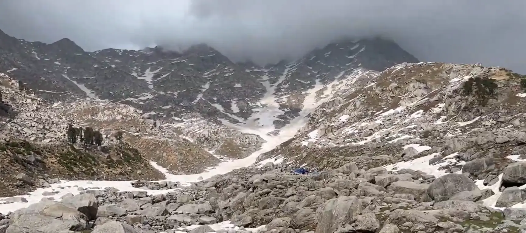 triund and laka glacier trek