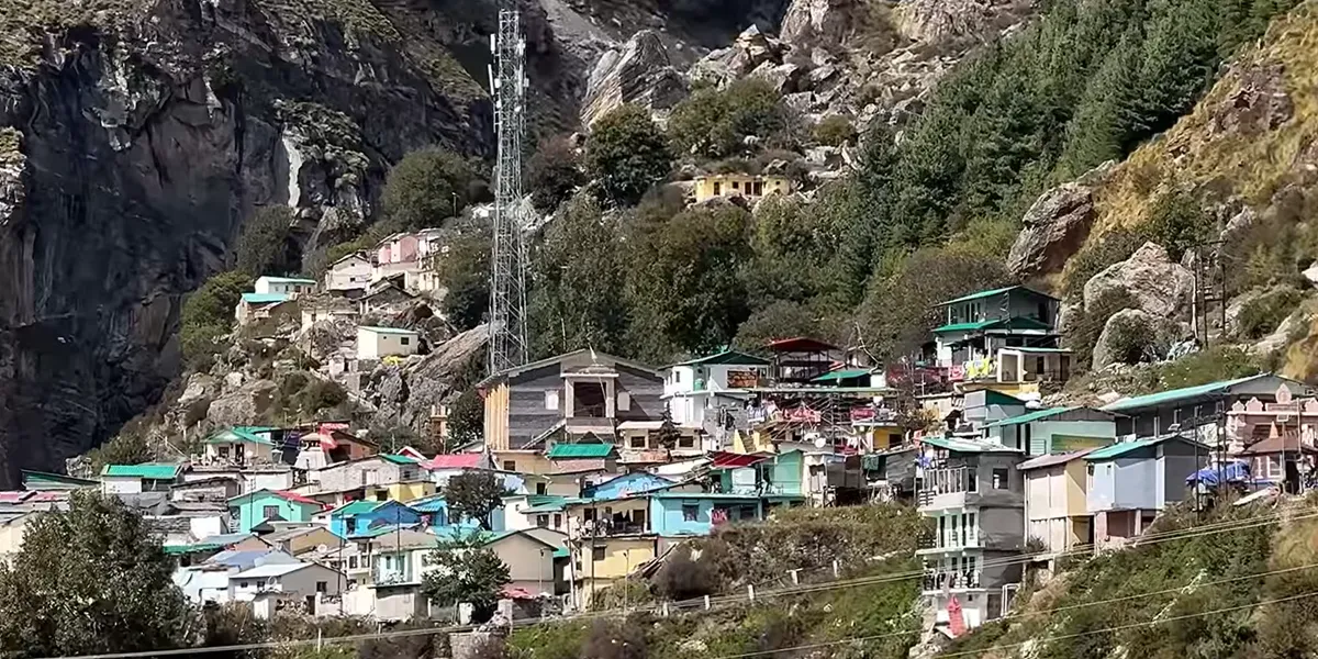 mana village near badrinath in uttarakhand the first indian village