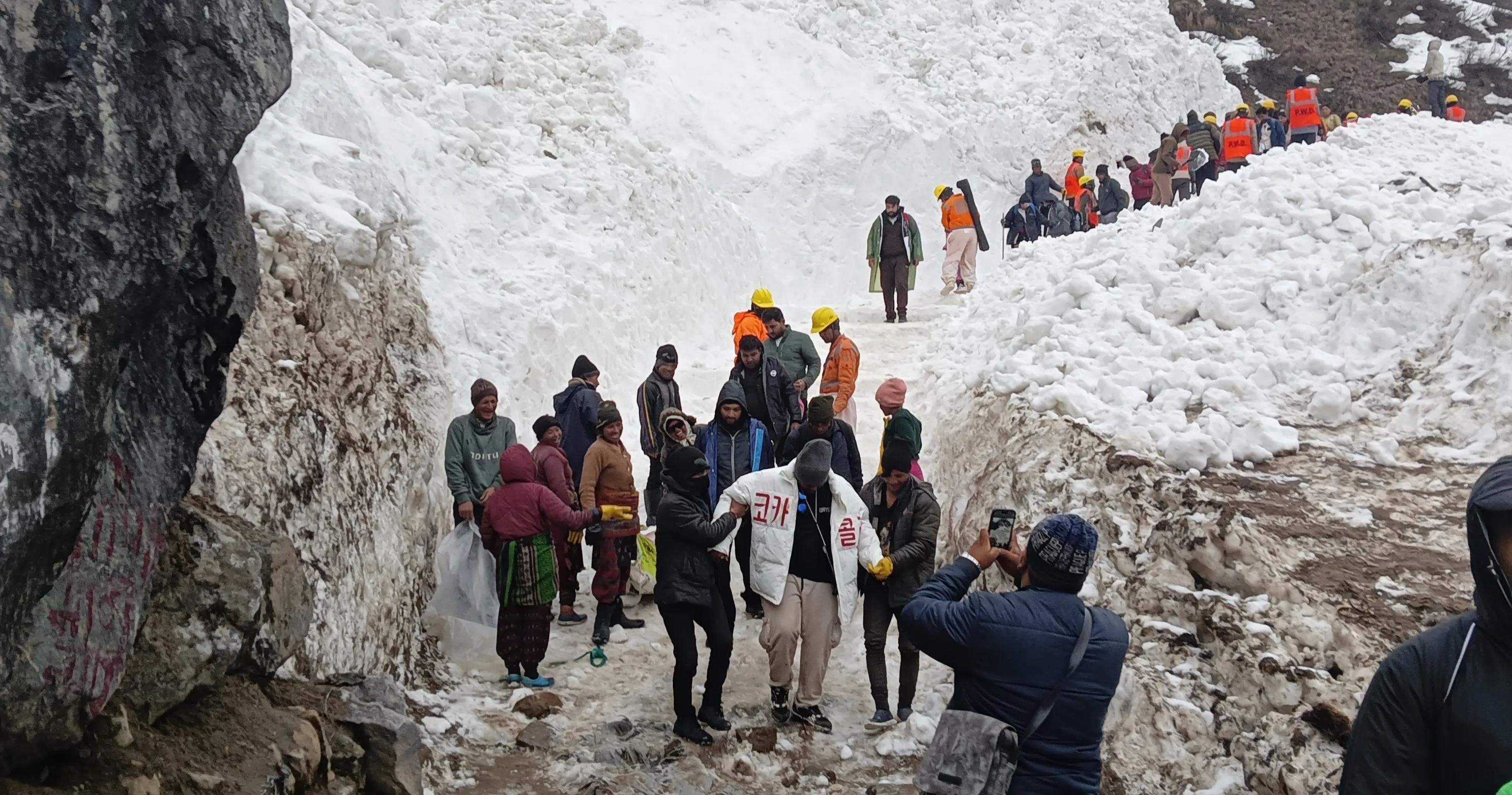 challenges during do dham yatra