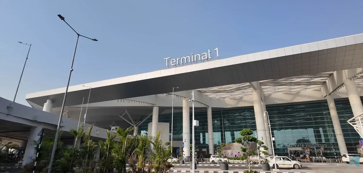 reaching delhi airpot to board my flight to dehradun for badrinath visit