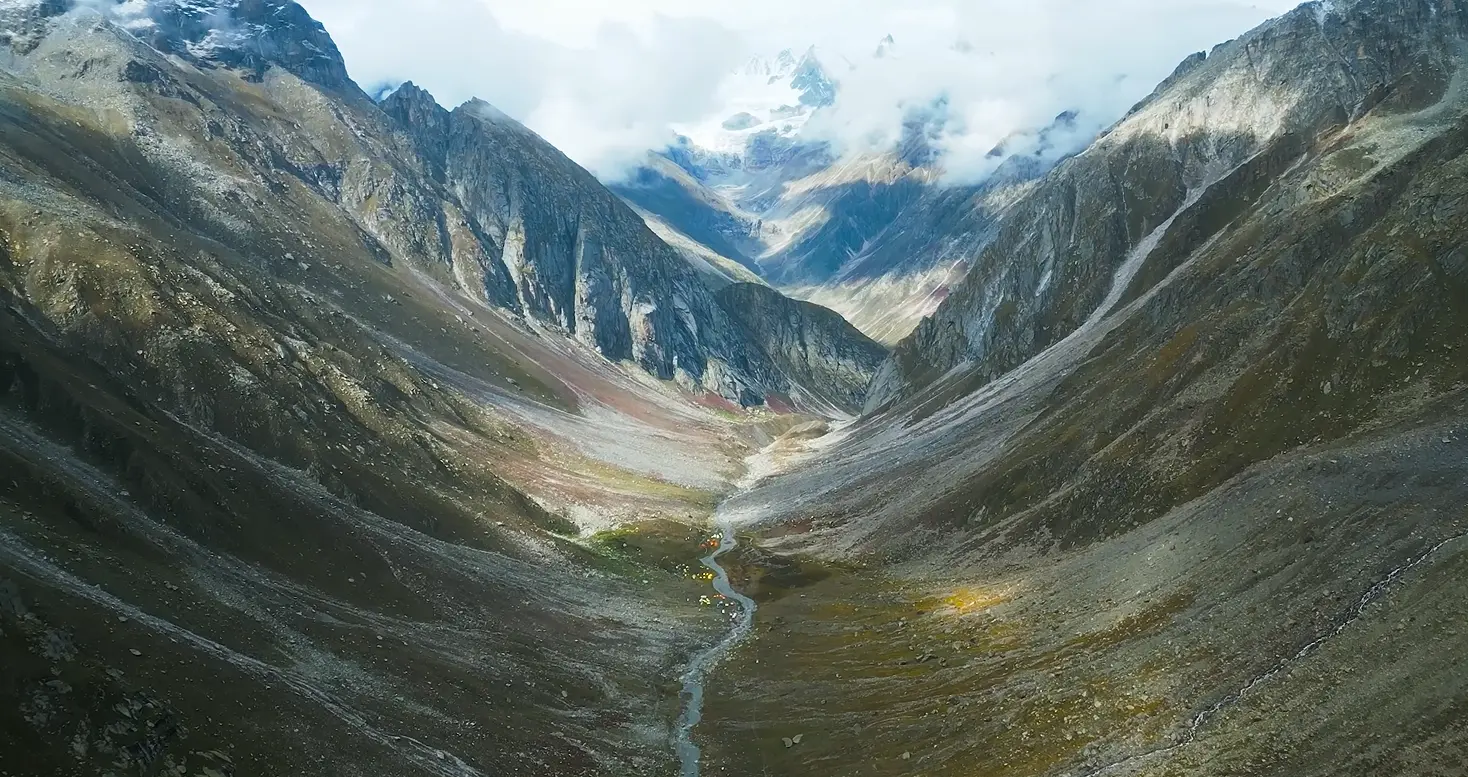 hampta pass trek image