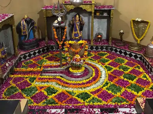 Madhmaheshwar Temple image