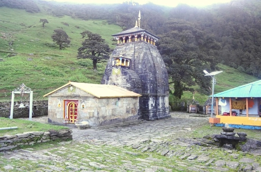 Madhyamaheshwar Temple beautiful view