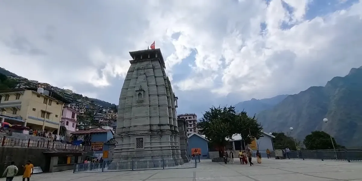 narsingh temple in joshimath town in uttarakhand view of temple complex
