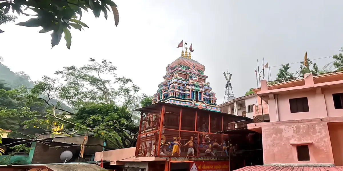 neelkanth mahadev temple in uttarakhand near rishikesh