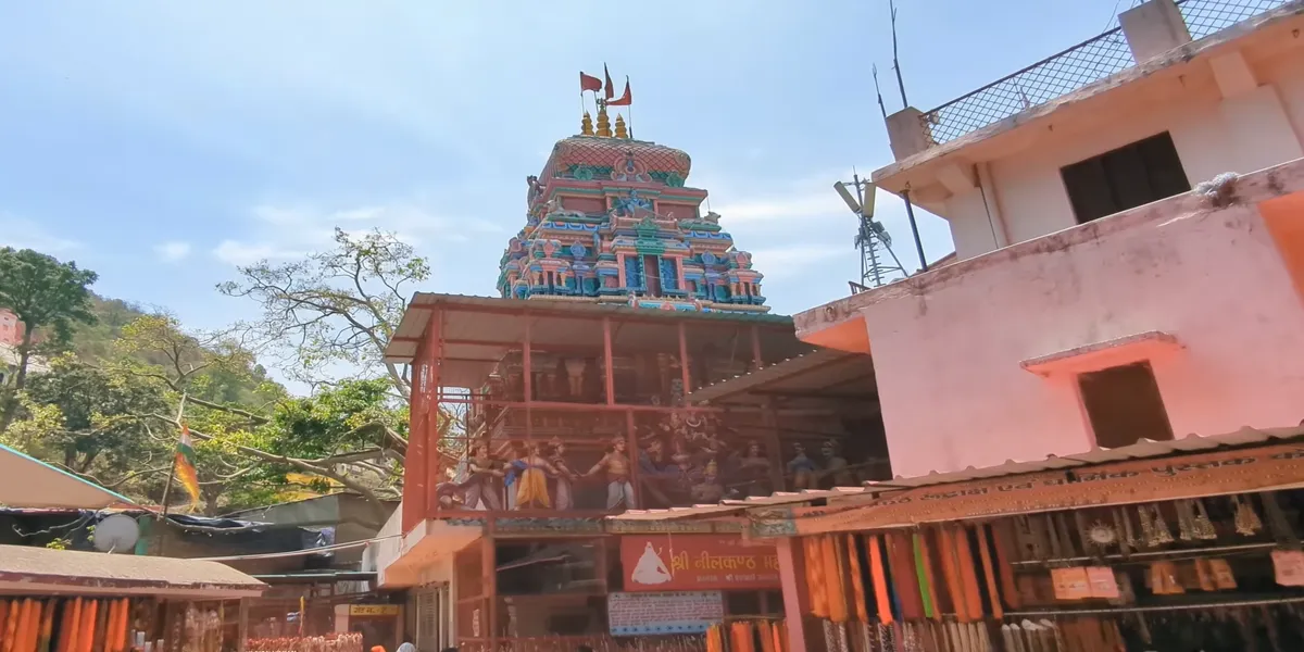 neelkanth temple in rishikesh uttarakhand