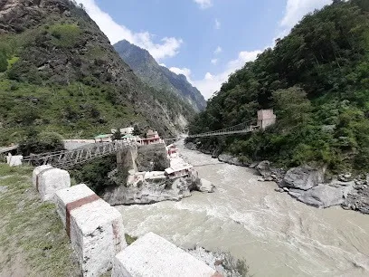 the view of alkhnanda and dhauliganga at vishnupryag
