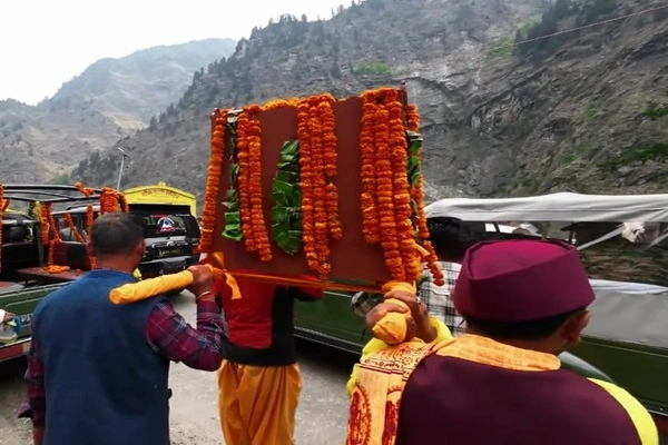 lord badri doli at pandukeshwar