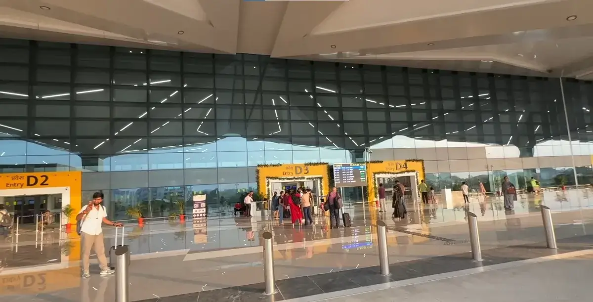 at patna airport while travling to patan to badrinath