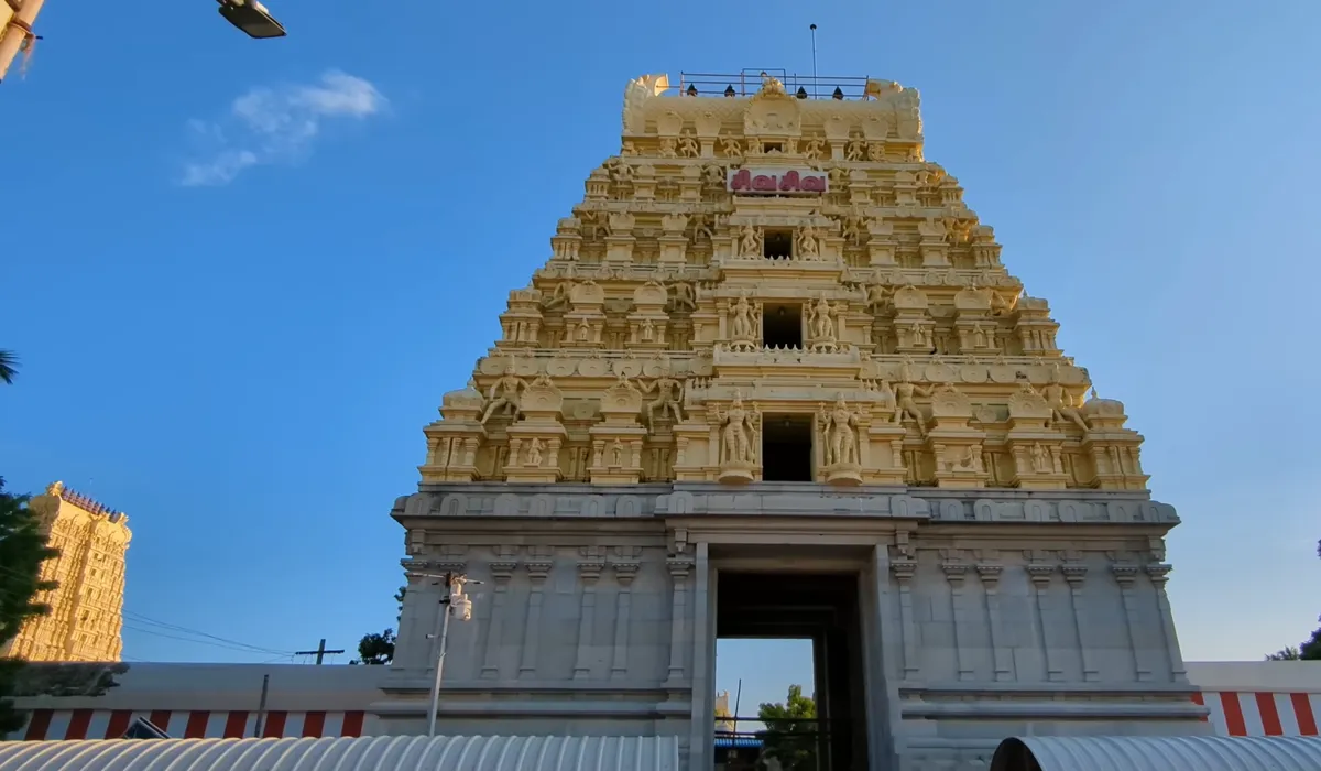 rameshwaram temple front view