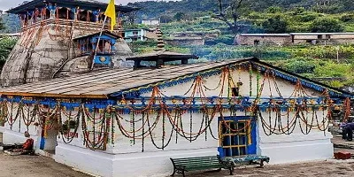 triyuginarayan temple