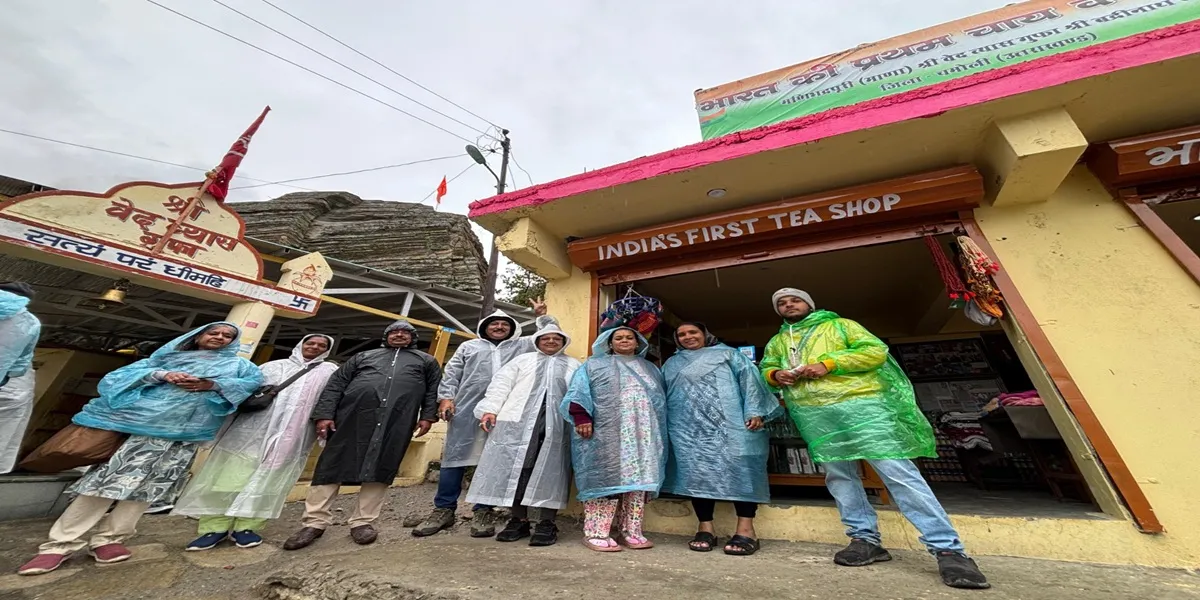 mana village near tapt kund the first tea shop in the first indian village in uttarakhand