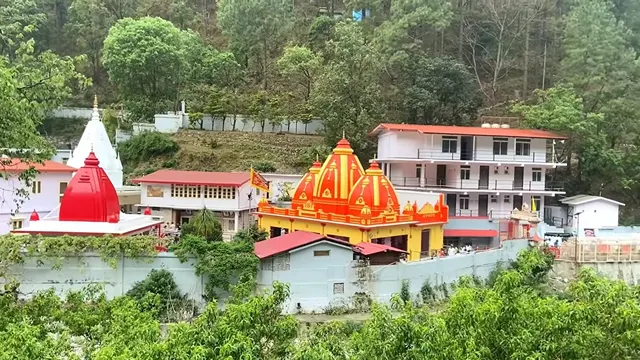 Kainchi Dham Tour Package