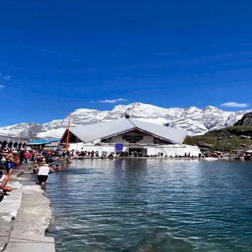 Hemkund Sahib Gurudwara located near valley of flowers trek