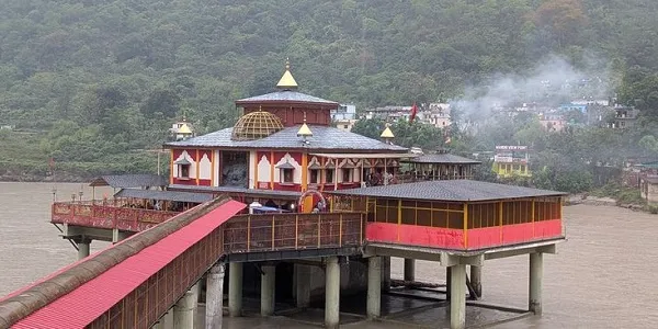Dhari devi temple a beautiful temple to be visited during makkumath