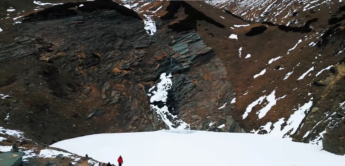 beas kund trek in winter