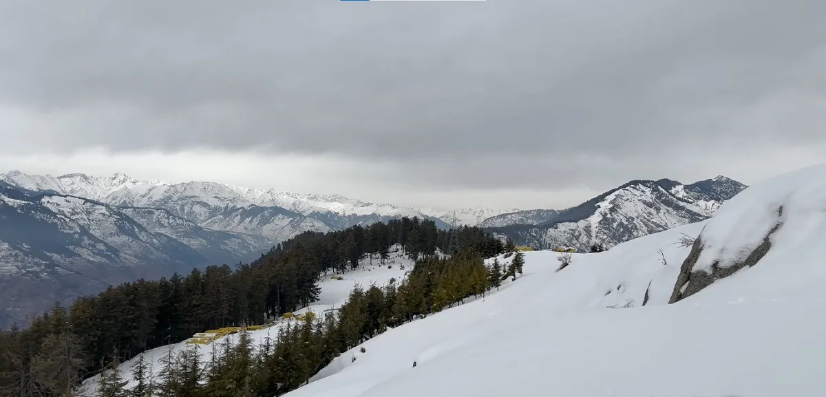 bijli mahadev trek in winter