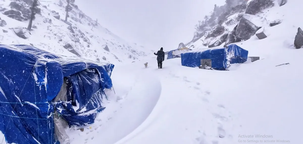 kareri lake trek in winter