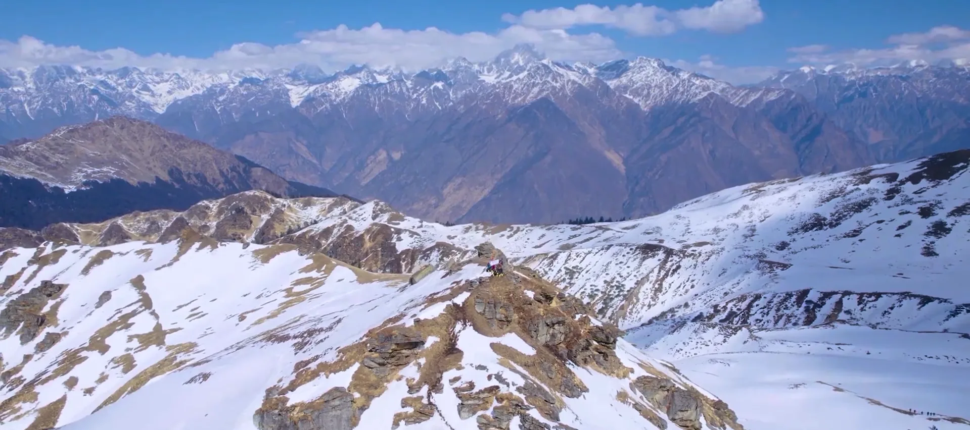 kuari pass trek in winter