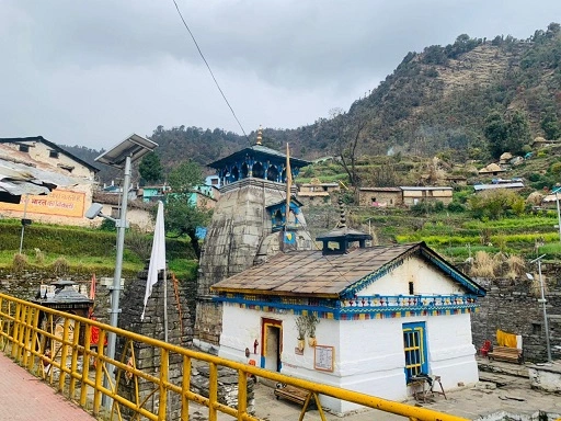 Triyuginarayan temple picture of Uttarakhand